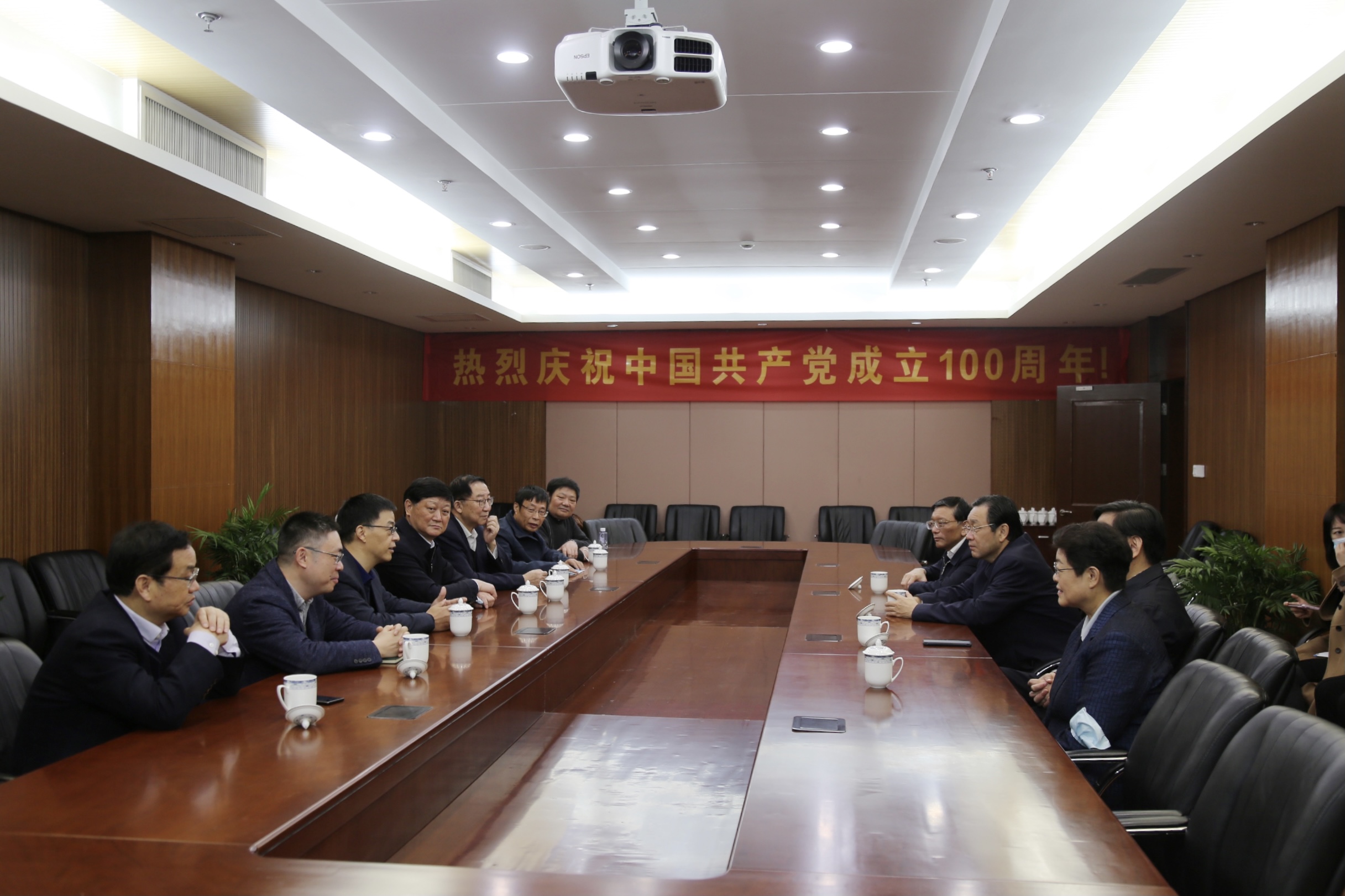 凯发4.JPG